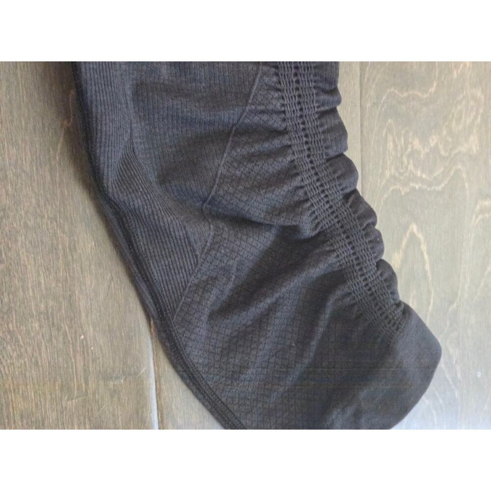 Lululemon In The Flow Crop II Heathered Black Seamless Crop Leggings Size 2 - Picture 7 of 9